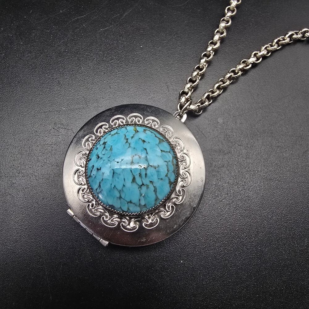 Faux Turquoise Locket Necklace Silver Tone Vintage Costume Jewelry Southwest